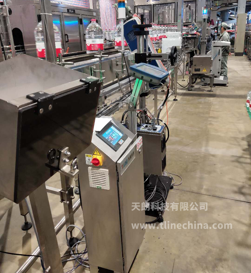 農(nóng)夫山泉標(biāo)簽檢測機